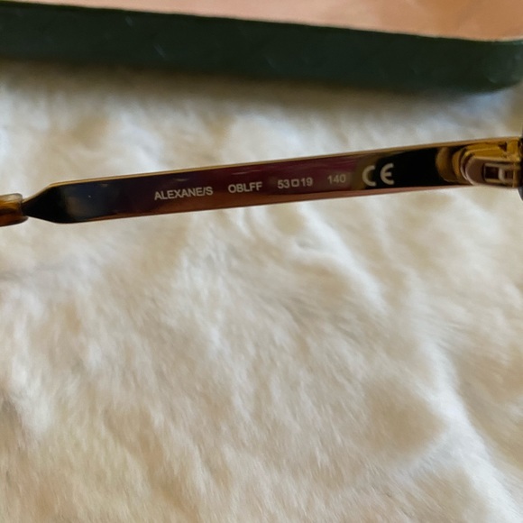 Kate spade ♠️ sunglasses - Picture 7 of 8